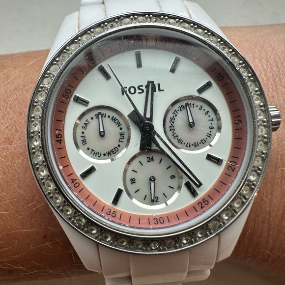Fossil Ladies Stella Watch - Picture 2 of 9